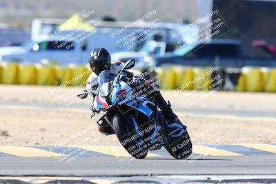 media/Feb-12-2022-SoCal Trackdays (Sat) [[3b21b94a56]]/Turn 2 (1045am)/